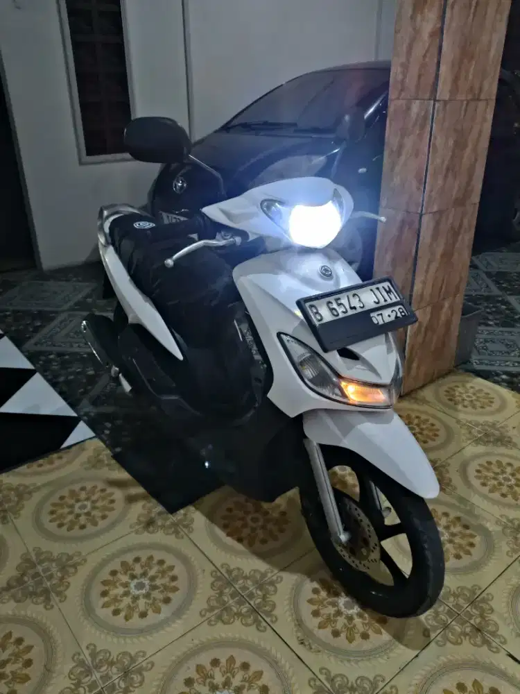 Mio smile putih pajak 2x plat on mesin brings