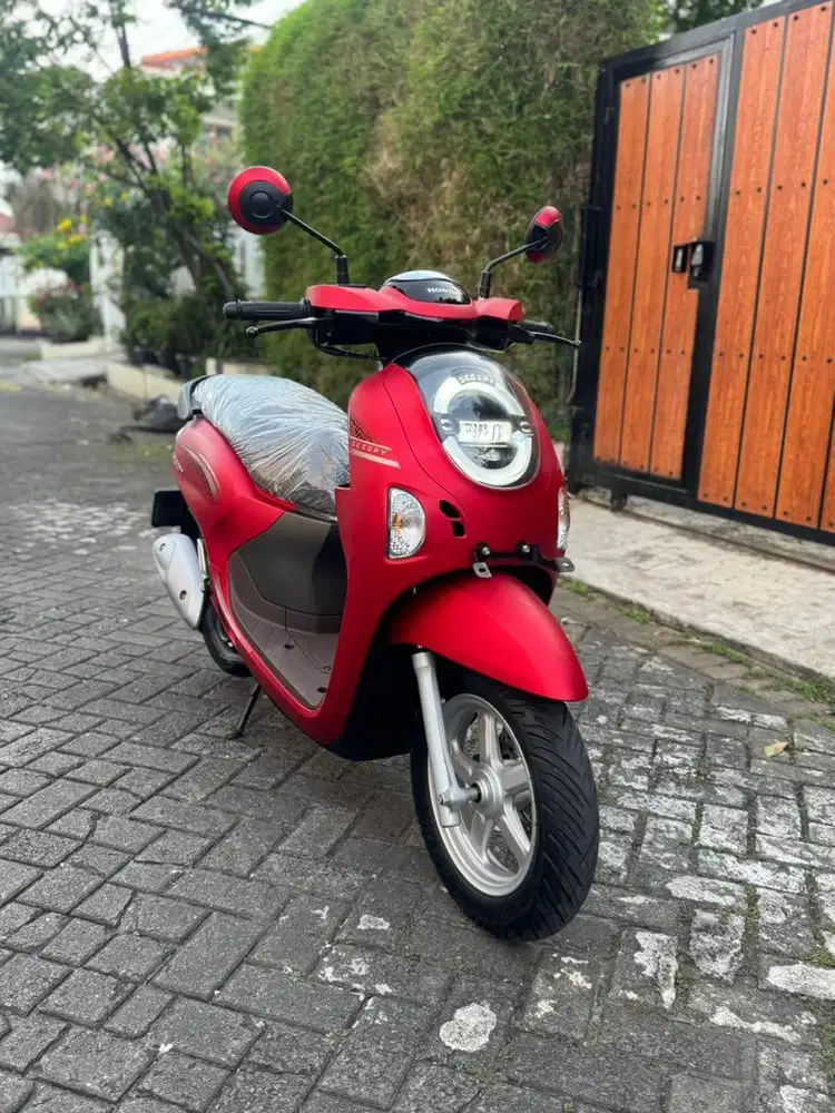 KM 80 KILO! HONDA SCOOPY PRESTIGE 2025 PAJAK BULAN 08-2026 GRESS