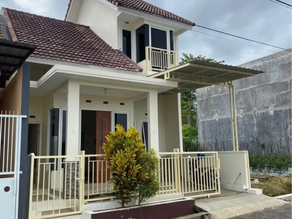 Rumah 2 Lantai Cluster Joyo Agung Merjosari