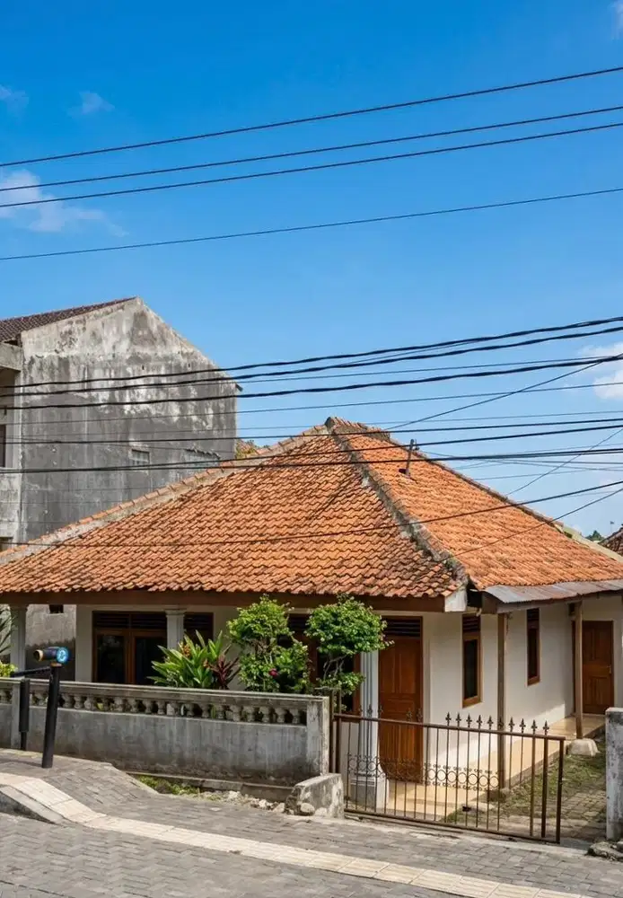 Rumah Dijual di Pusat Kota Sukabumi – Luas 369m²