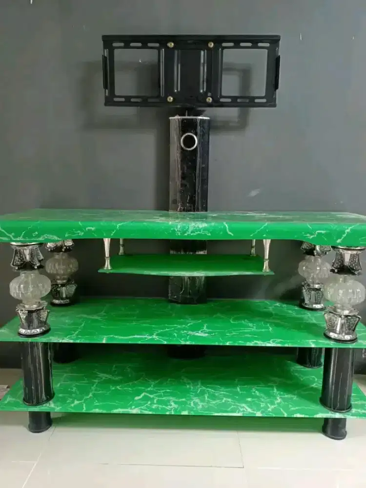 Meja tv kaca + Brecet tv