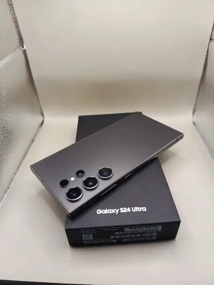 SAMSUNG S24 ULTRA 5G RAM 12/256GB ORIGINAL SEIN NORMAL FULLSHET 

TAM