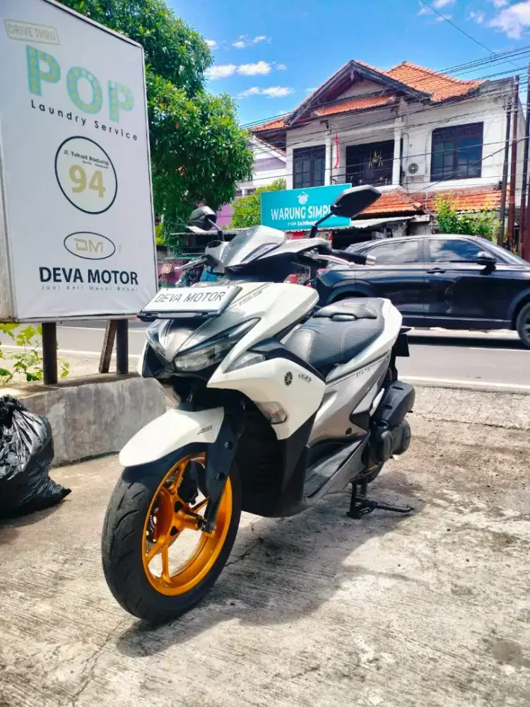 Aerox ABS keyles putih Deva motor