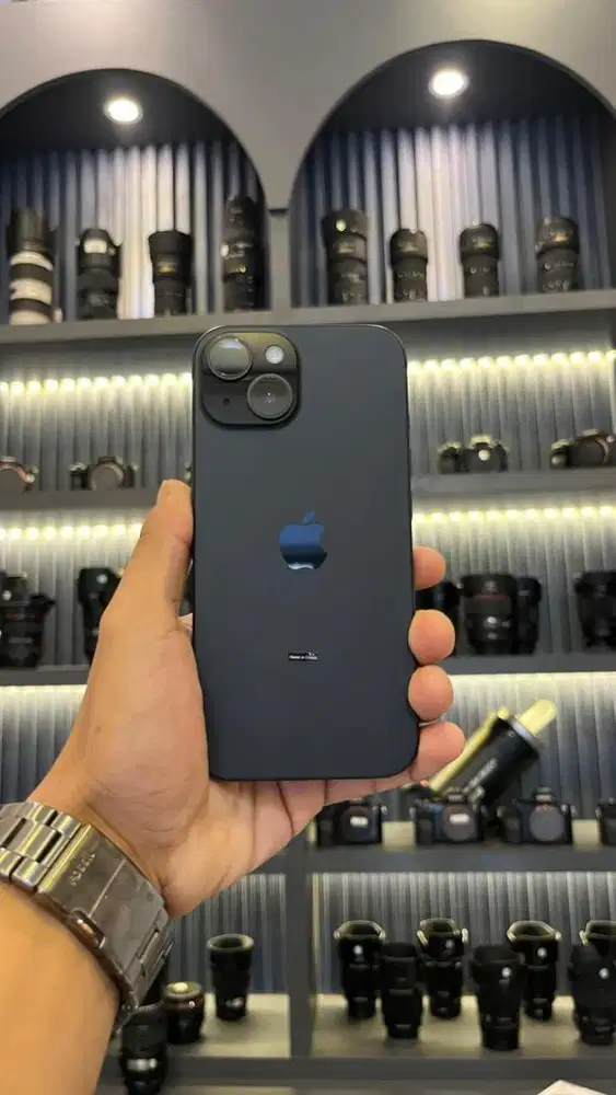 Iphone 15 resmi ibox