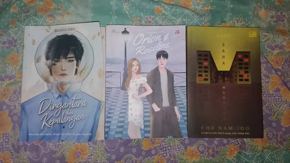 Novel 1. Dirgantara dan Kepulangan 2. Orion & Roseline 3. Saha Mansion