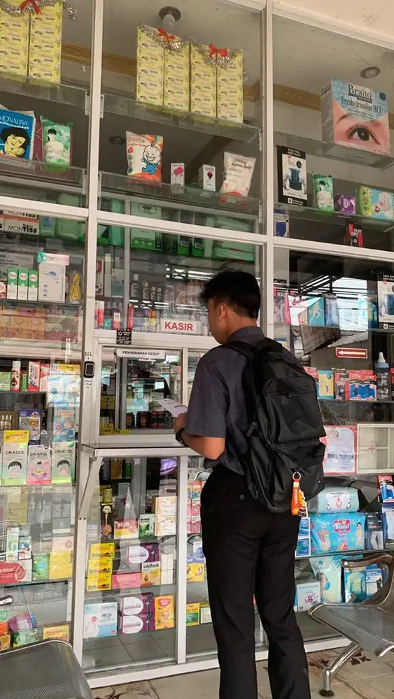 Dibutuhkan Sales Wanita !