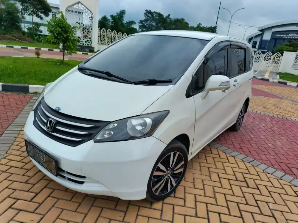 Honda Freed PSd 2012
