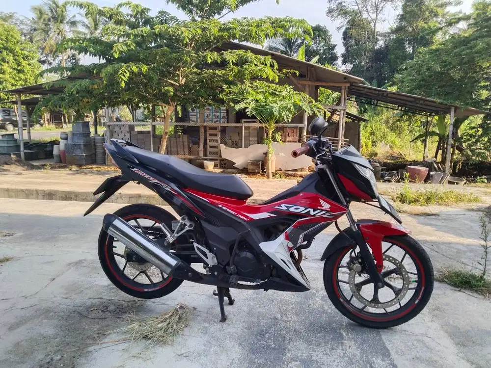 Honda Sonic 150R