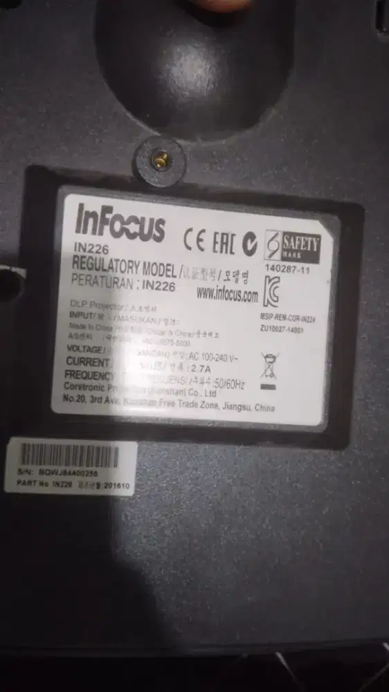 Infocus proyektor sudah hdmi