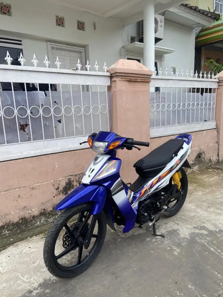 Yamaha f1zr,yamaha fizr