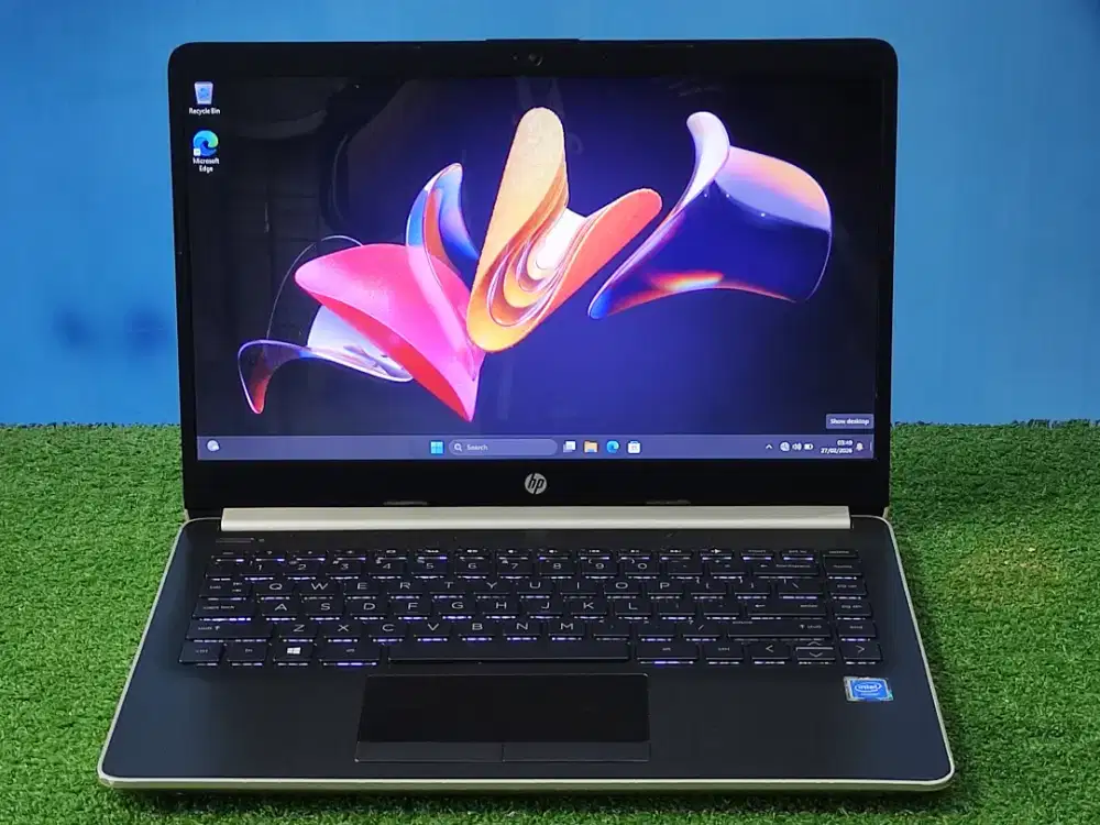 Laptoo HP 14s Intel 4250U ram 8 gb ssd 256 gb keyboard backlight