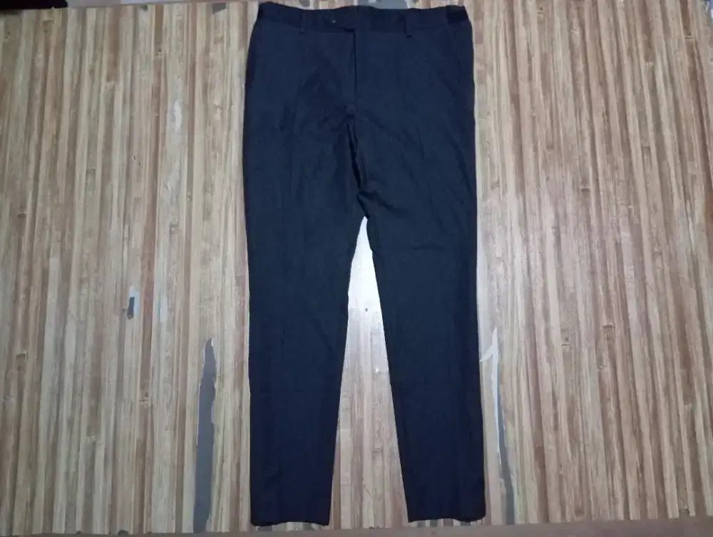 Celana Formal Mind Bridge.