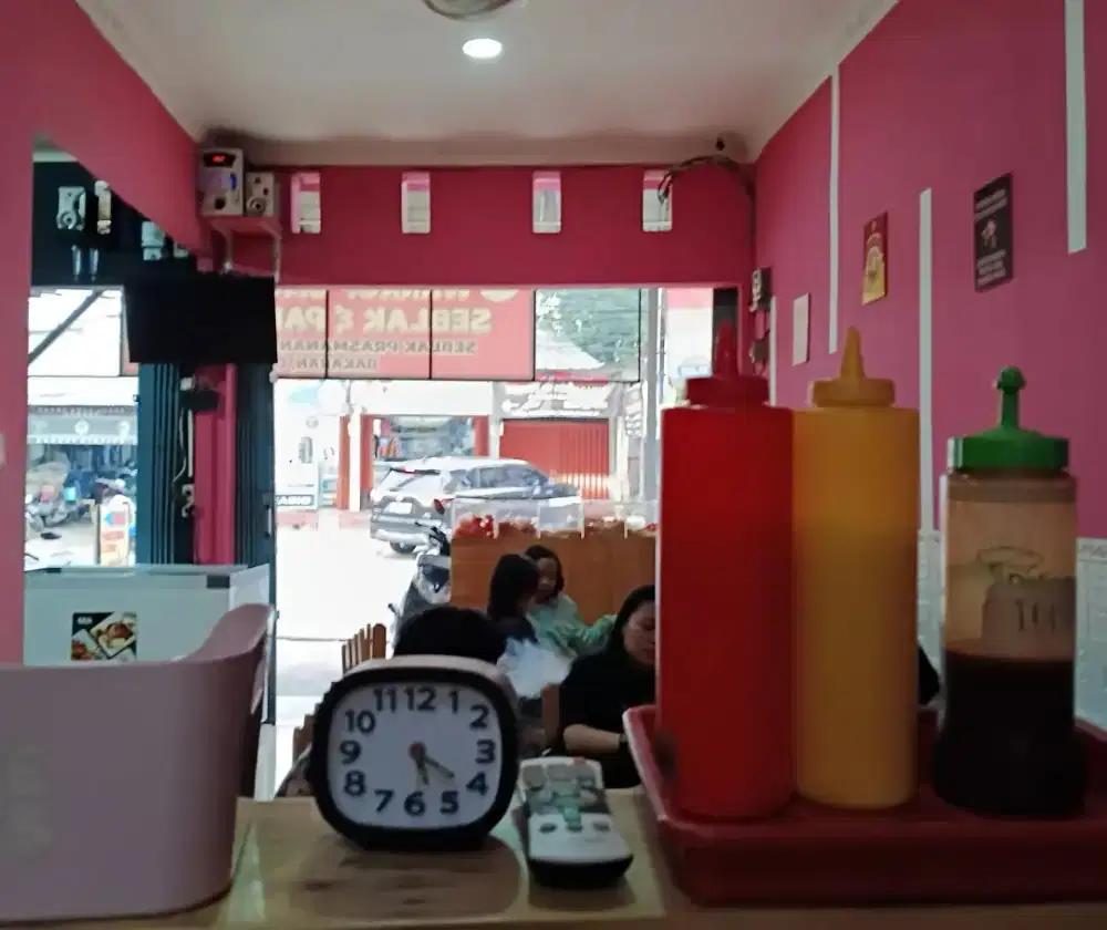 LOWONGAN STAFF WARKOP CAFE