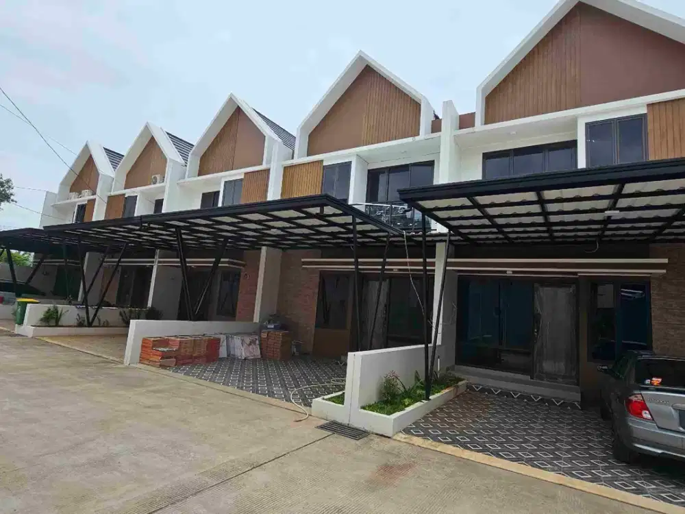 RUMAH 2 LANTAI DINDING BATA MERAH, READY STOCK, SHM PECAH,,DEKAT PINTU TOL