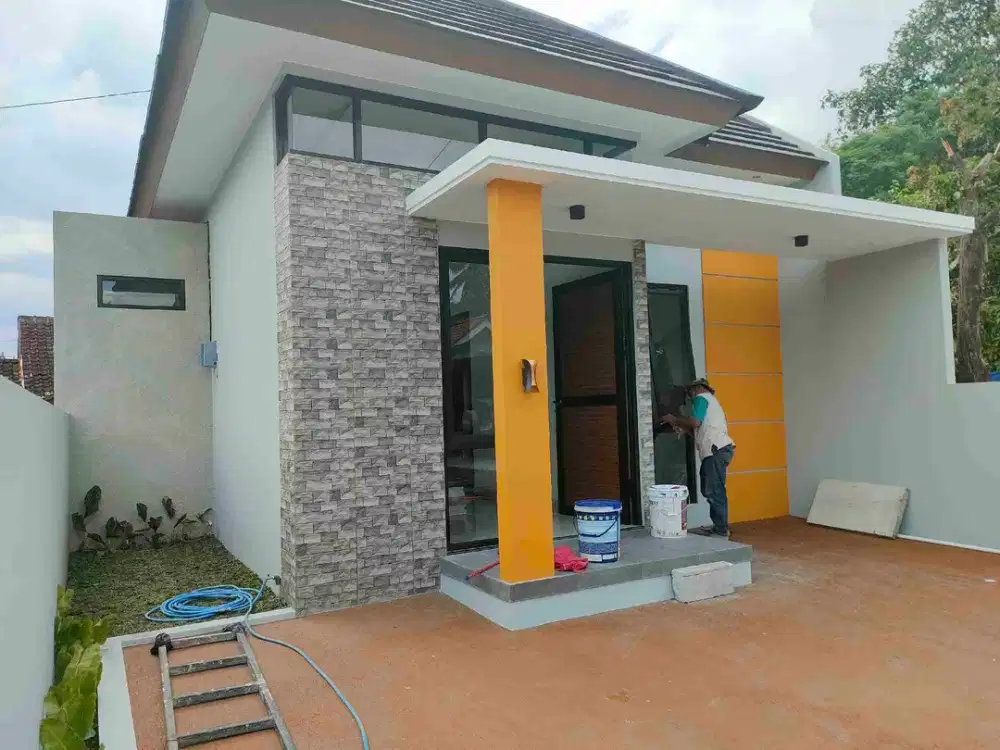 rumah siap huni diutara uii jl kaliurang, cocok untuk pensiunan