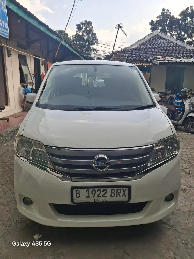 Nissan Serena 2013 Bensin
