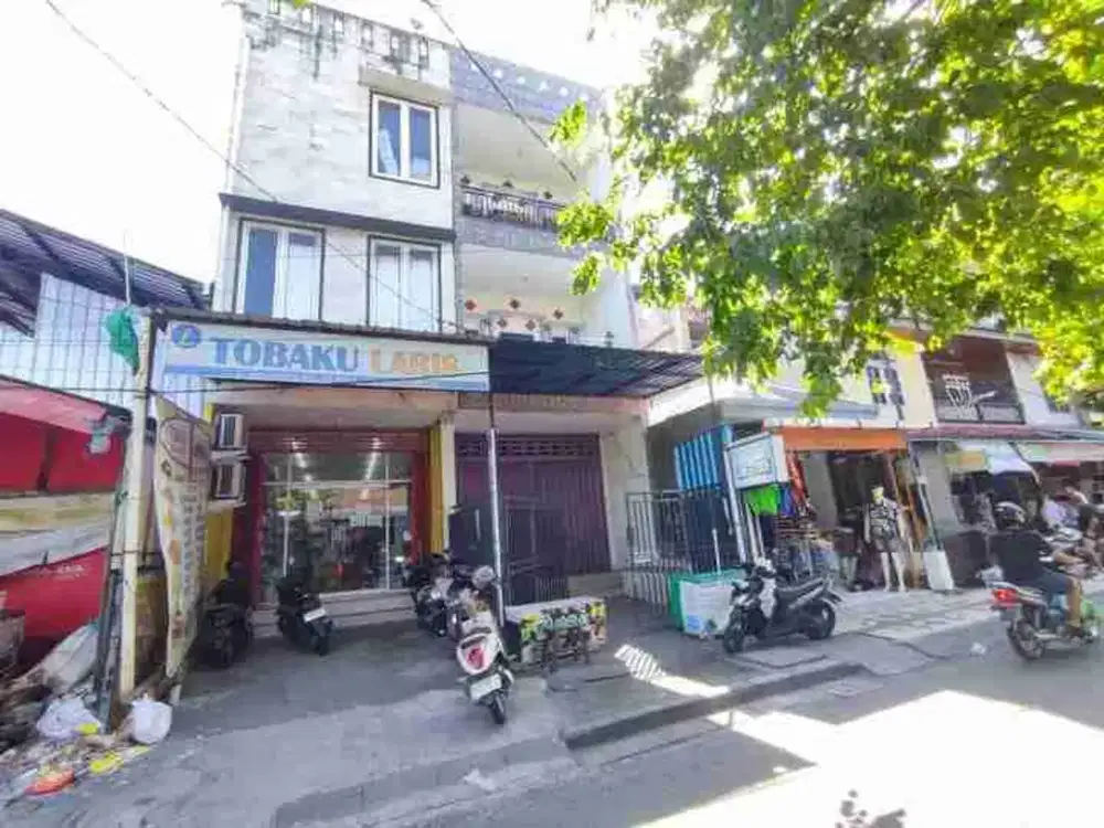 dijual ruko lantai IV kAWASAN pasar Kuta ll  Badung Bali