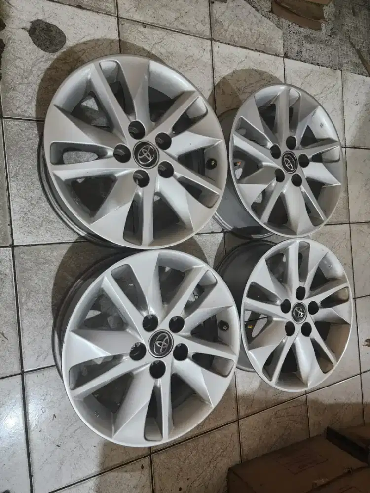 velg innova reborn R 16