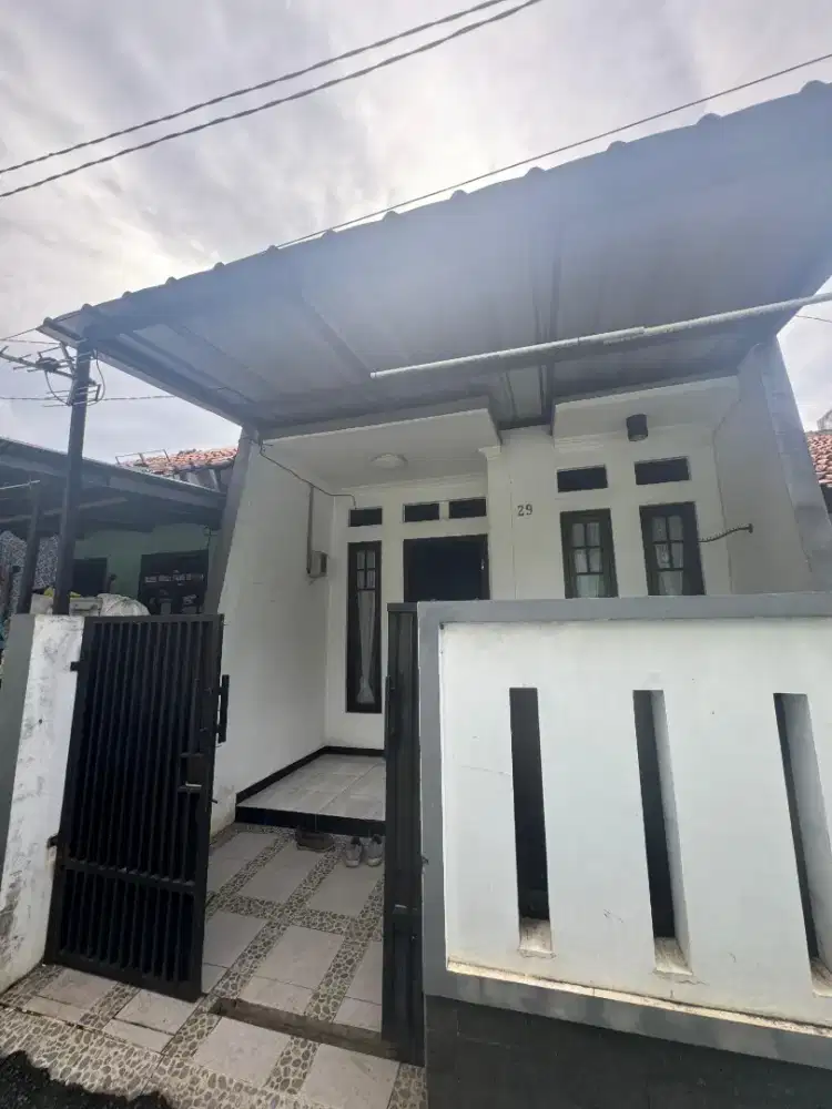 DIKONTRAKKAN RUMAH 1 LANTAI 2KT 1KM BAMBU APUS CIPAYUNG JAKTIM