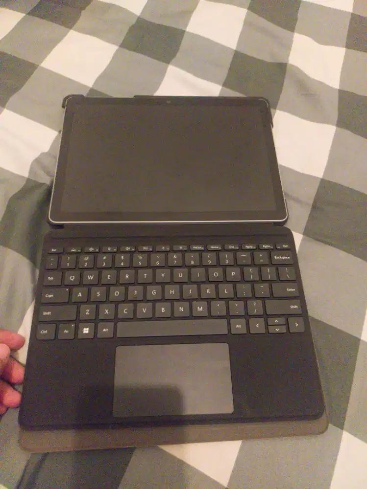 Microsoft surface go 3 8/128 mulus