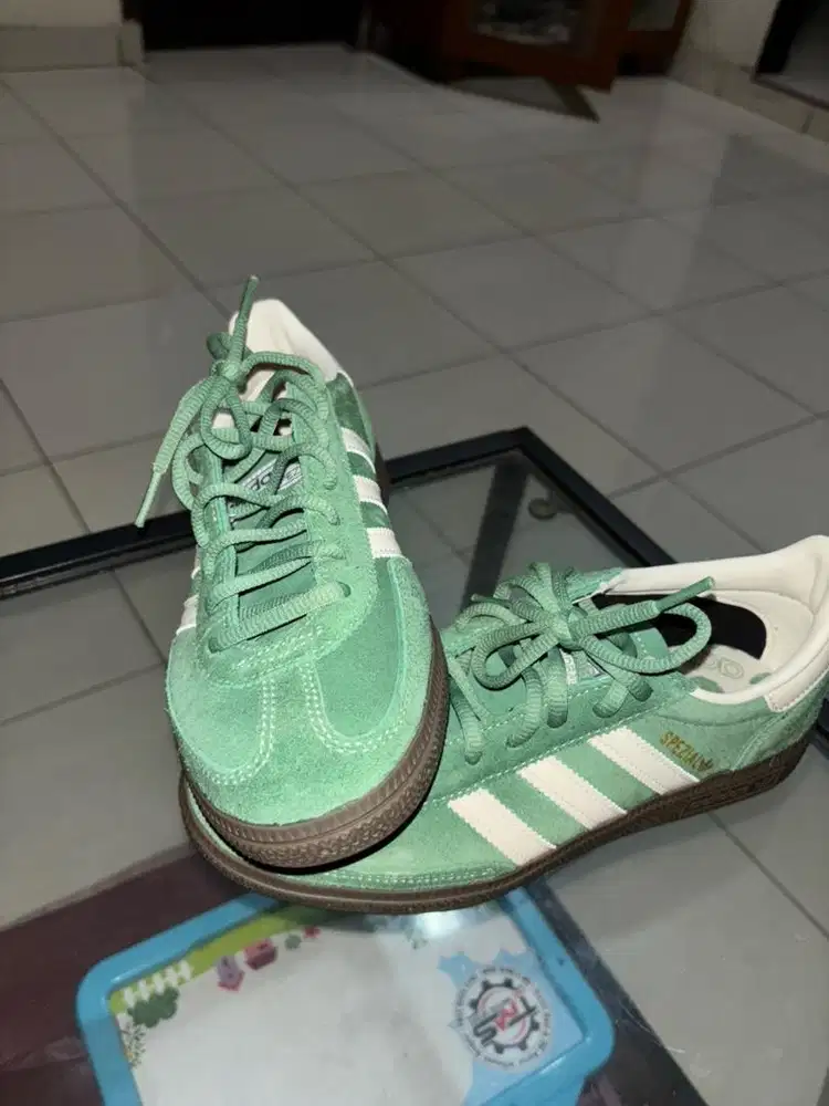 Adidas spezial warna seperti di foto