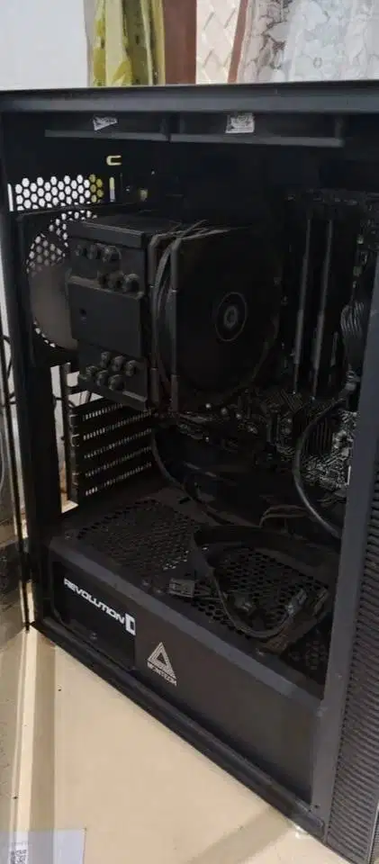 i5 gen 13 RAM 32GB M2 Samsung SSD 500GB PSU 650 GOLD PC Gaming Editing