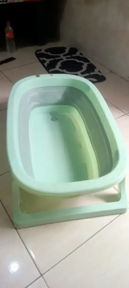 Bak mandi Lok Kemanggisan