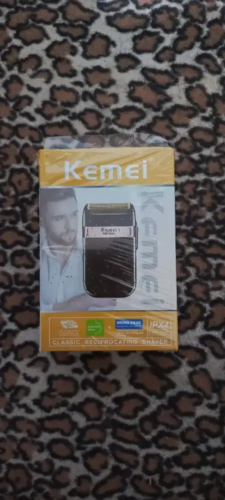 SHAVER KEMEI KM2024