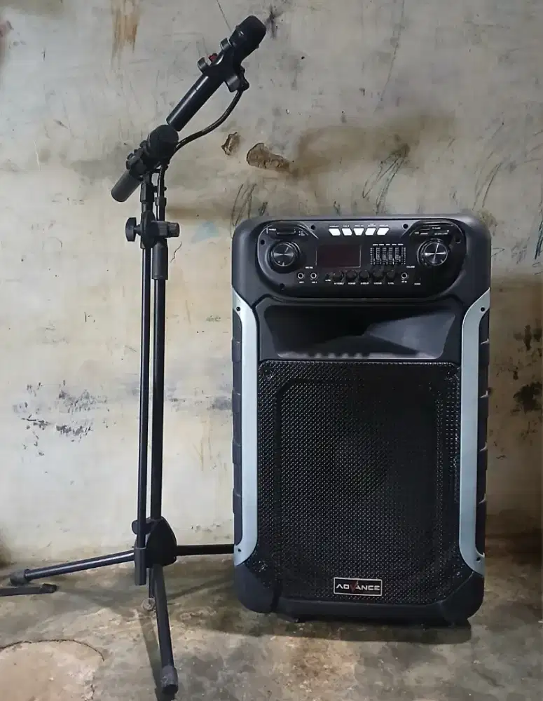 Speaker aktif + stand mic panjang pendek