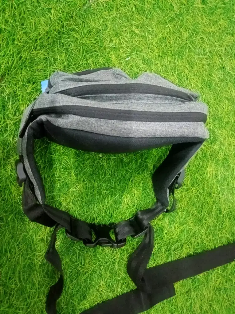 Tas pinggang pria Adidas