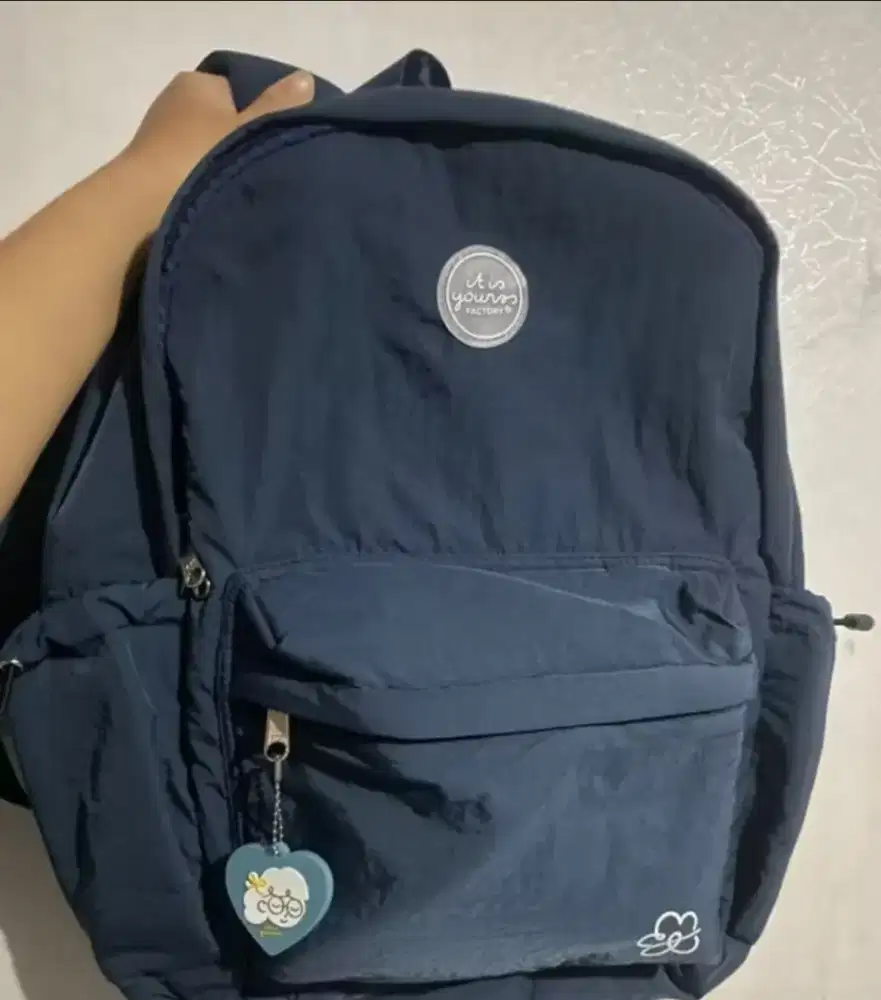 Tas Backpack Wanita/Pria Bekas Gratis