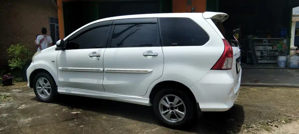 Toyota Avanza 2012 Bensin