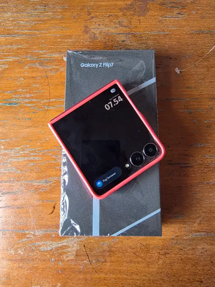 Samsung Z Flip 7 12/256 Pink