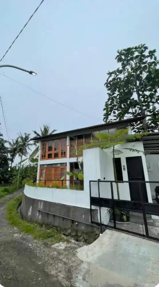 Jual Rumah / Homestay di Sardonoharjo Sleman