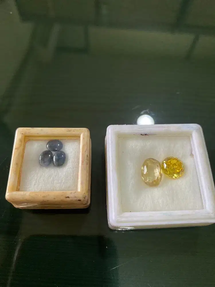 Bahan untuk cincin atau liontin