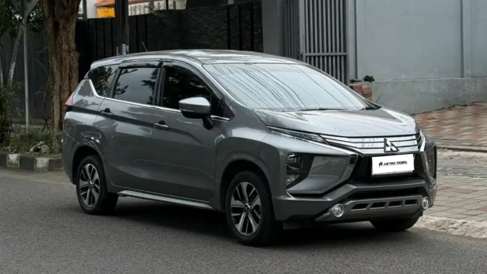 XPANDER SPORT 2019 / 2018 Matic Bagus Murah Kredit Bekas Surabaya Tgn1