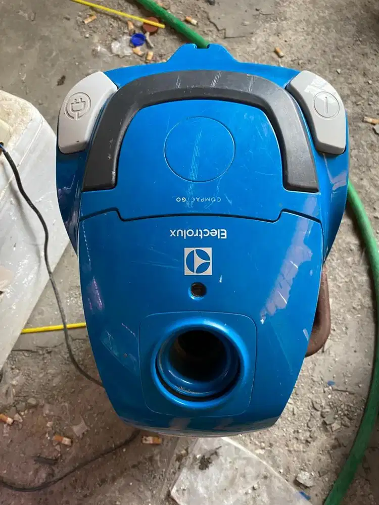 Vacum debu elextrolux