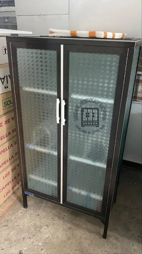 RAK PIRING KACA 2 PINTU 120