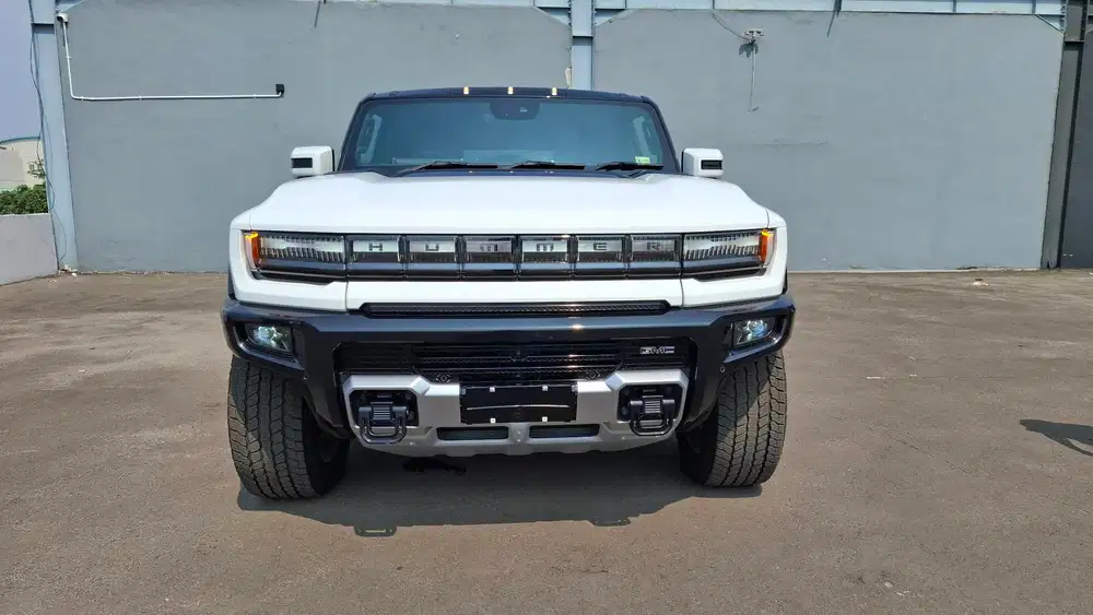 Hummer EV  4X4 AWD Brand New 2025