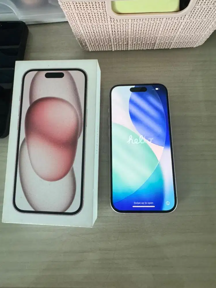 Iphone 15 pink (128GB)