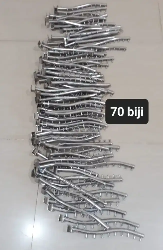 JUAL PERALATAN TOKO BAJU  PIPA BREKET