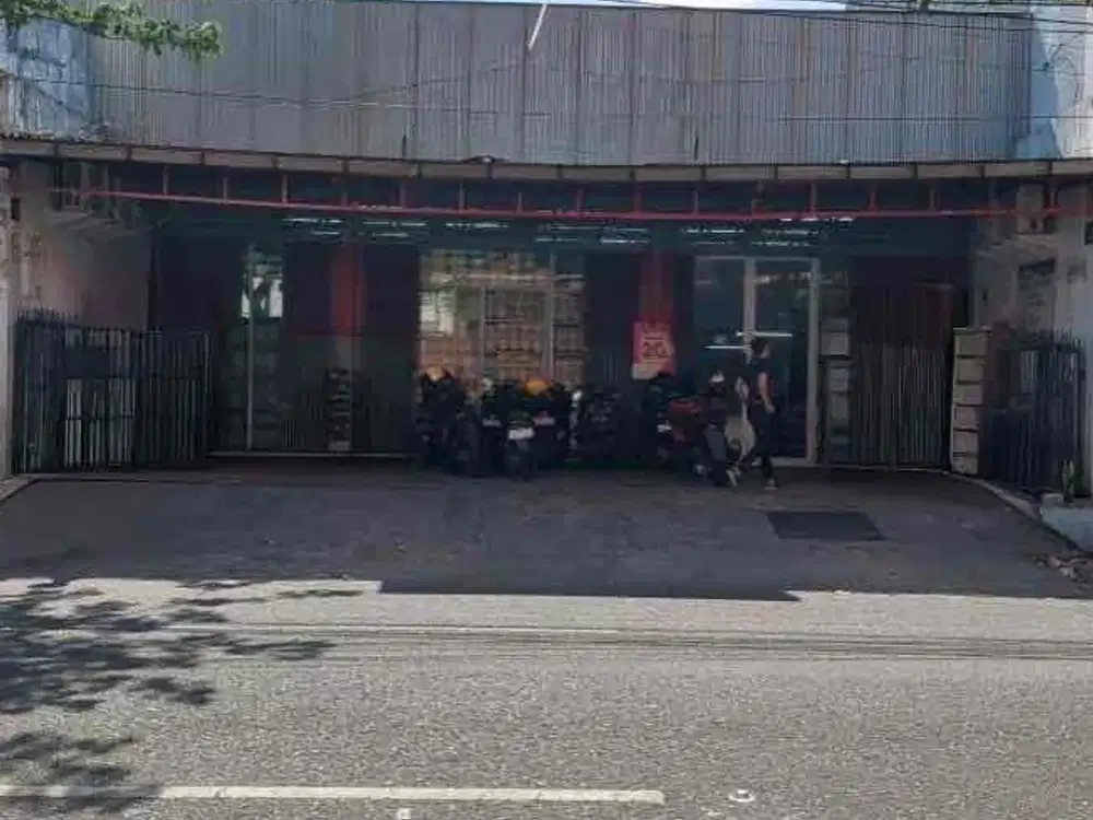 Disewakan ruko Baratajaya cocok untuk usaha