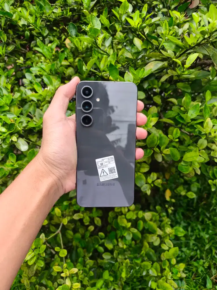 Samsung S24 FE 8/256 Fullset