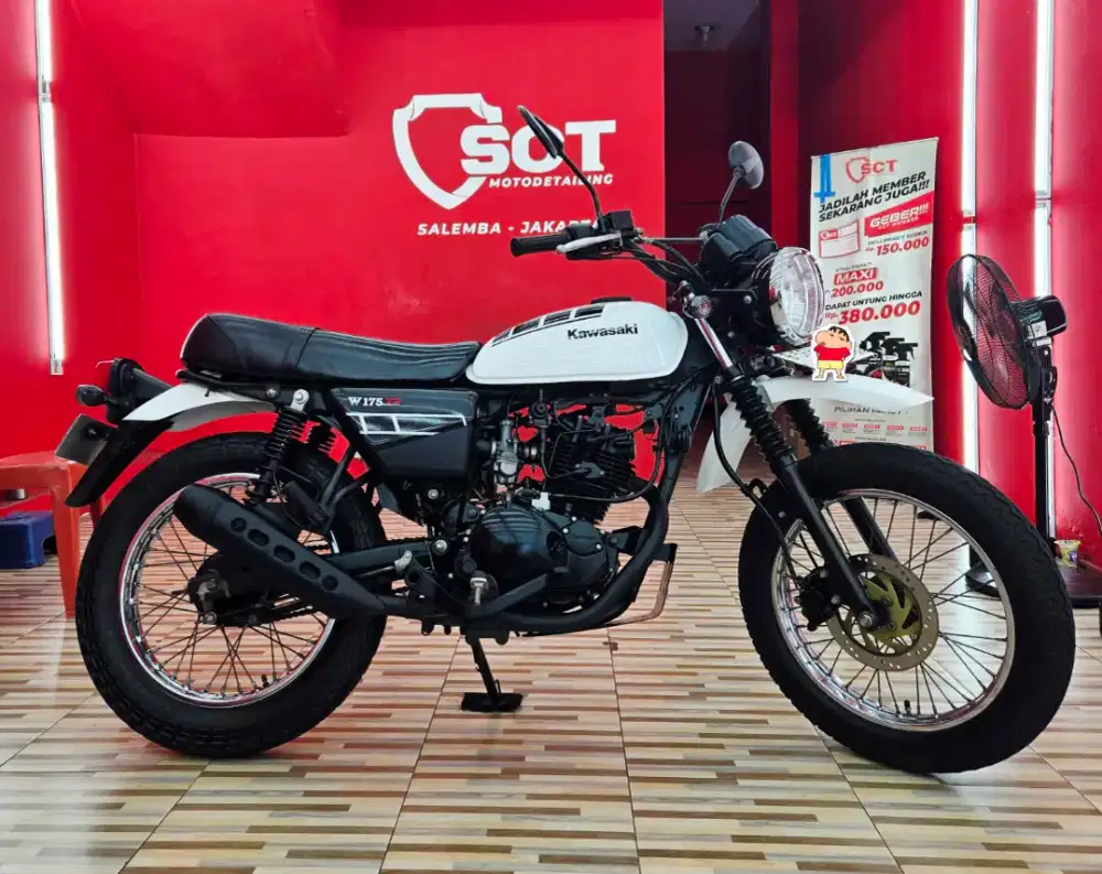 JualCpt90%LikeNew PjkJan27 KAWASAKI W175TR 2023 W175 TR PUTIH