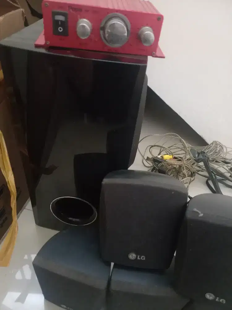 home theater 5.1 LG