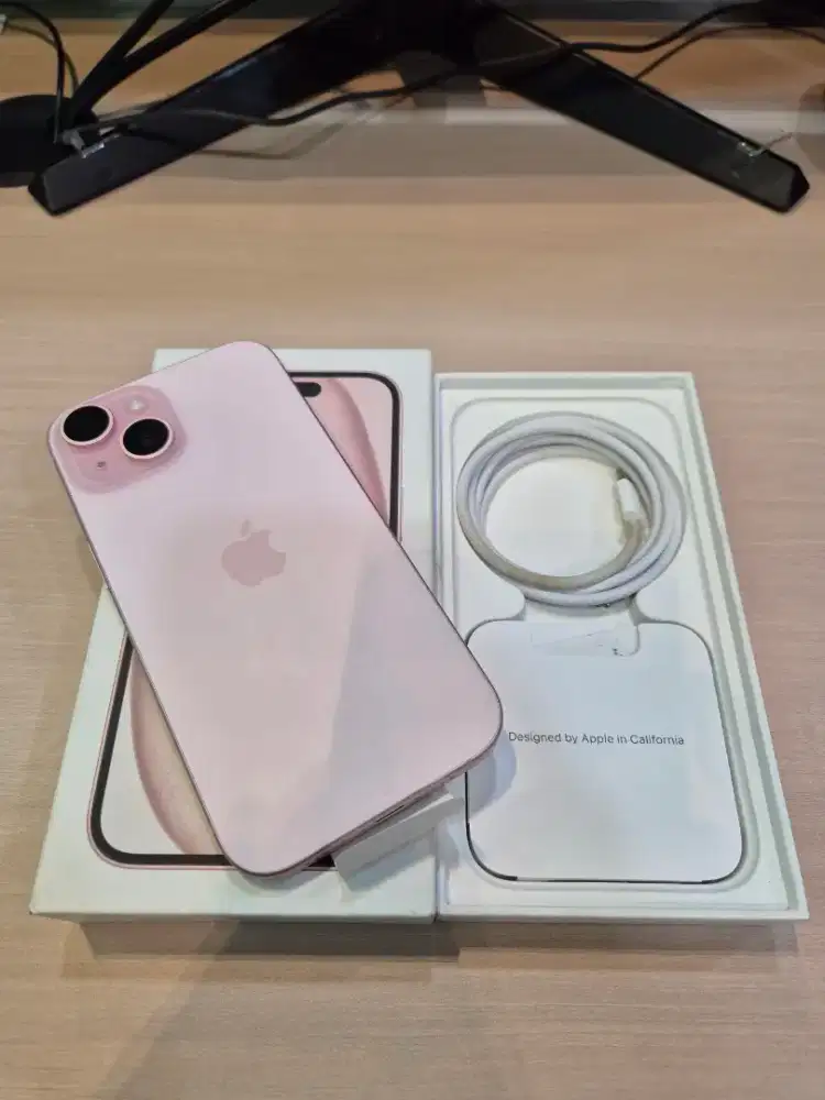 iPhone 15 128gb iBox LIKE NEW