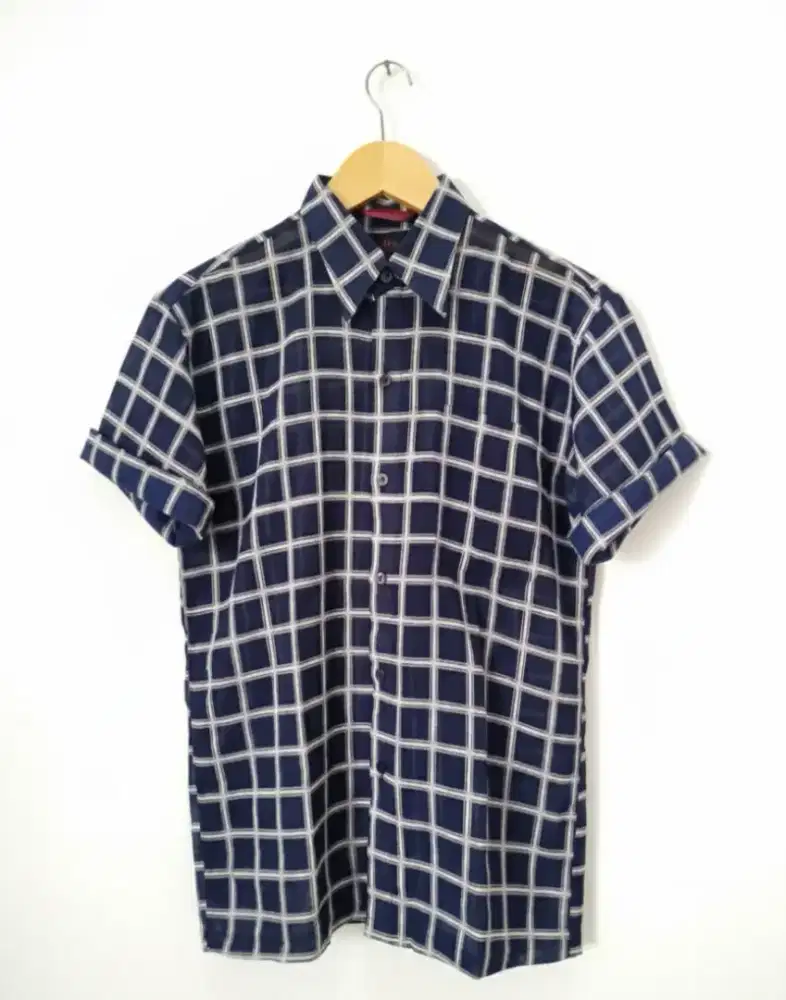 kemeja bekas baju bekas kaos bekas