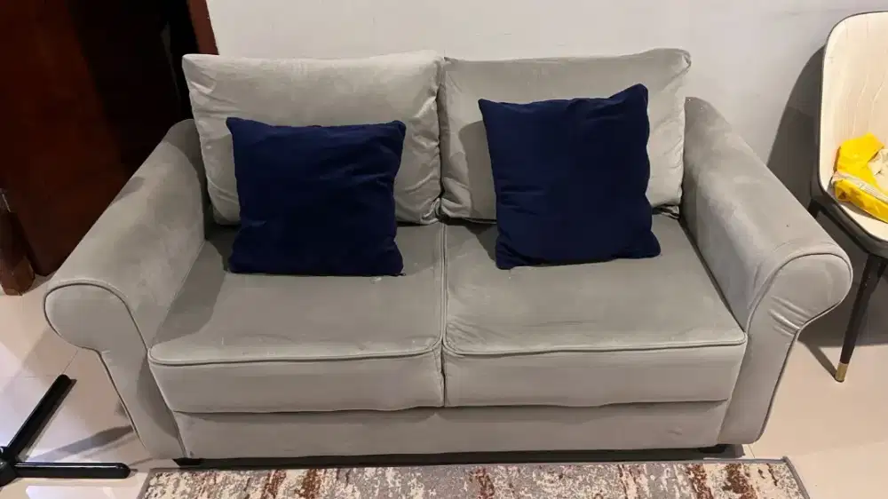 Sofa 2 seater abu