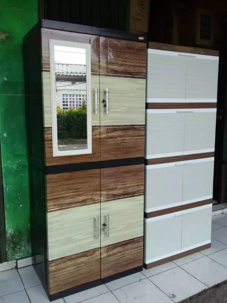 Lemari 4 tahap plastik