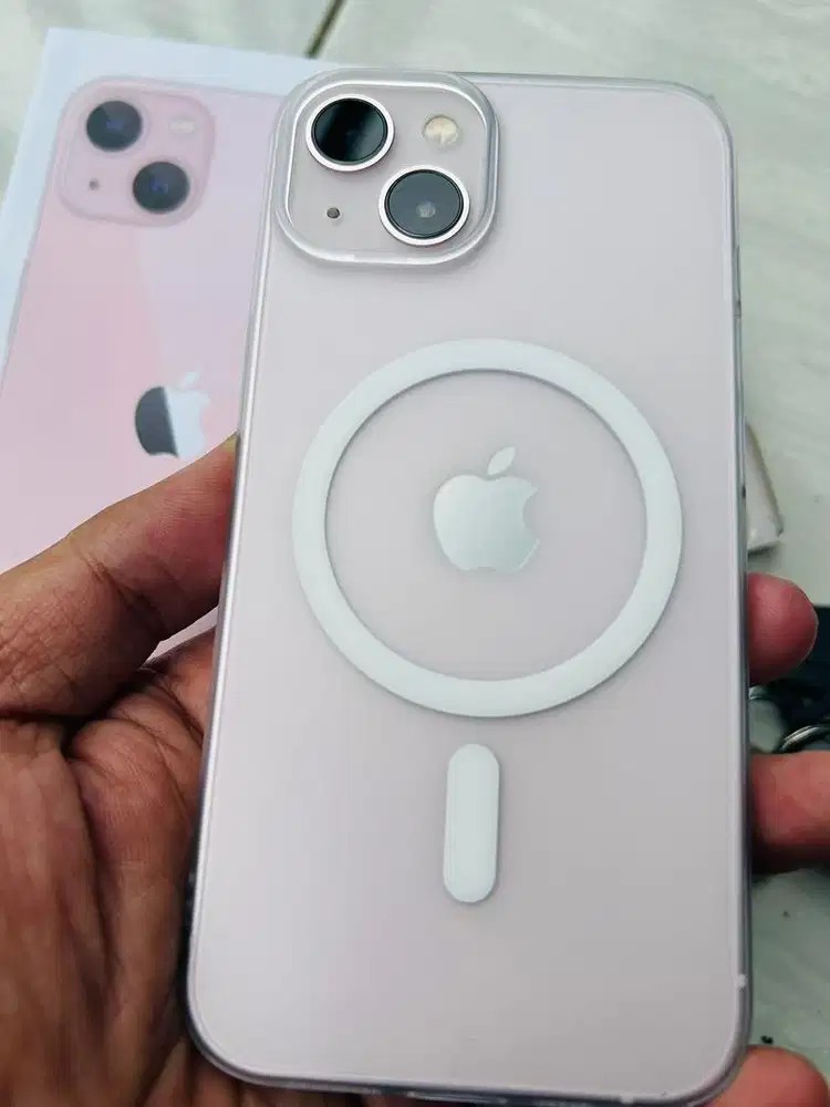 Iphone 13 256GB Mulus 99% Seperti Baru